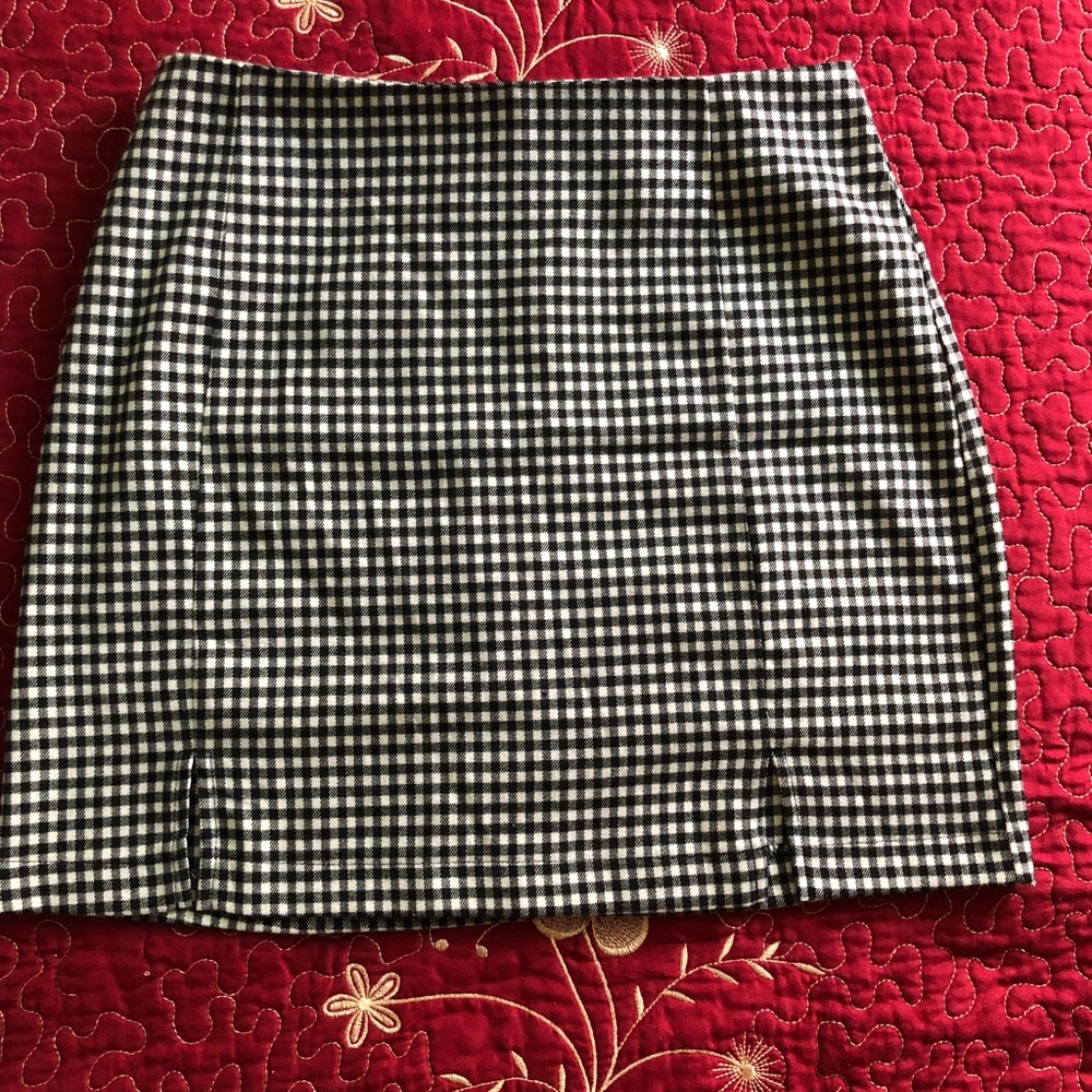 Eyeshadow checkered mini skirt